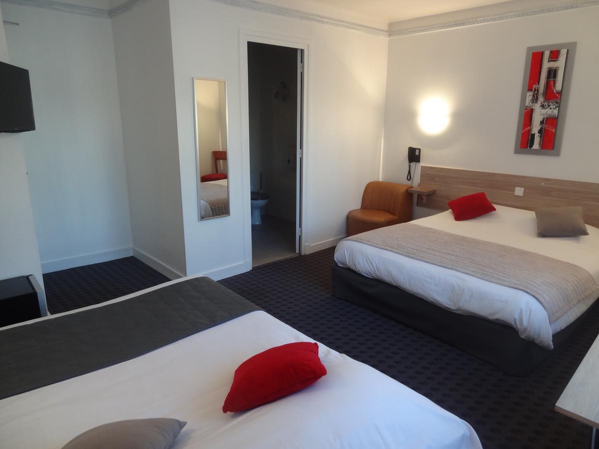 Les Ambassadeurs Hotel Saint-Chamond Luaran gambar